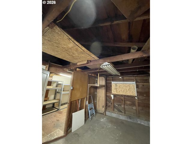 3505 E 13TH St, Vancouver, WA 98661