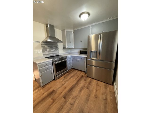 3505 E 13TH St, Vancouver, WA 98661