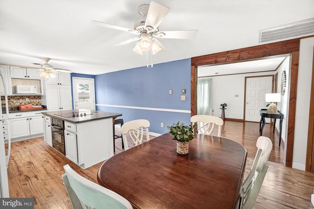5601-C WOODVILLE RD, Mount Airy, MD 21771