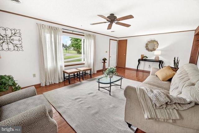5601-C WOODVILLE RD, Mount Airy, MD 21771