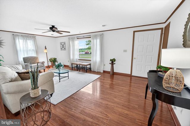 5601-C WOODVILLE RD, Mount Airy, MD 21771