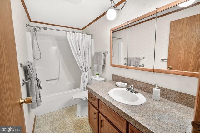 5601-C WOODVILLE RD, Mount Airy, MD 21771