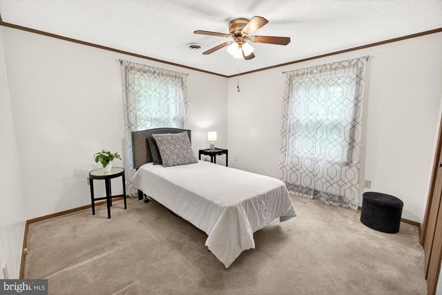 5601-C WOODVILLE RD, Mount Airy, MD 21771