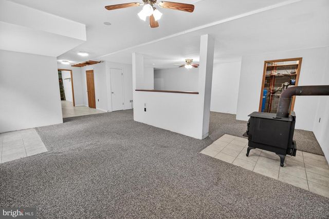 5601-C WOODVILLE RD, Mount Airy, MD 21771