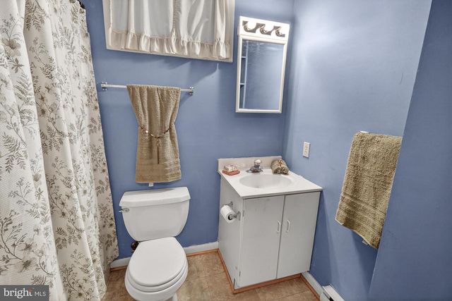 5601-C WOODVILLE RD, Mount Airy, MD 21771