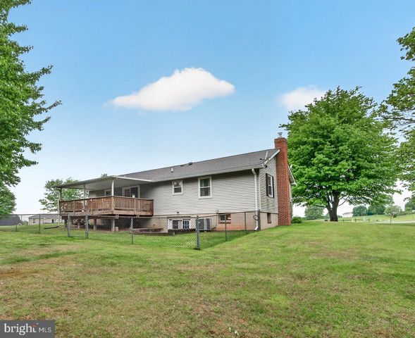 5601-C WOODVILLE RD, Mount Airy, MD 21771