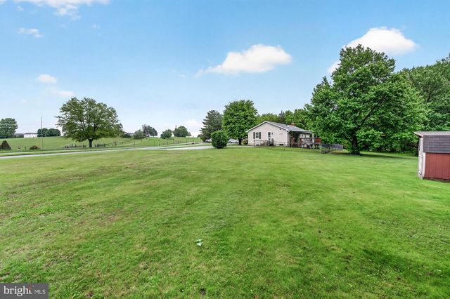 5601-C WOODVILLE RD, Mount Airy, MD 21771