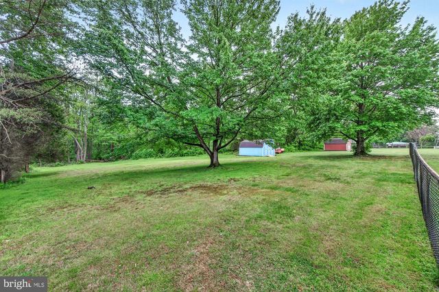 5601-C WOODVILLE RD, Mount Airy, MD 21771
