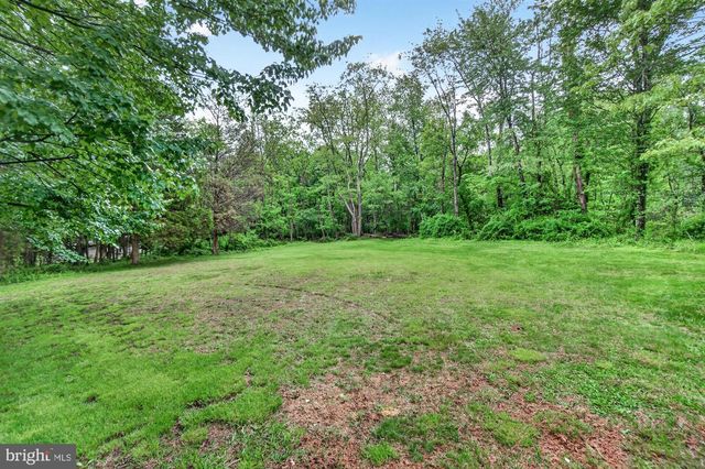 5601-C WOODVILLE RD, Mount Airy, MD 21771