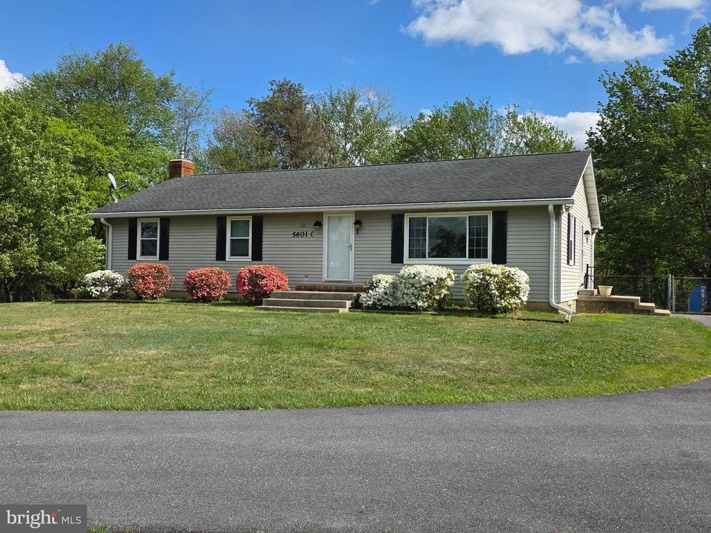 5601-C WOODVILLE RD, Mount Airy, MD 21771
