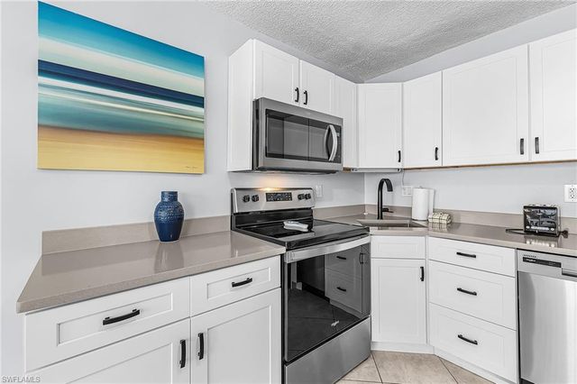 7330 Estero BLVD PH4, Fort Myers Beach, FL 33931