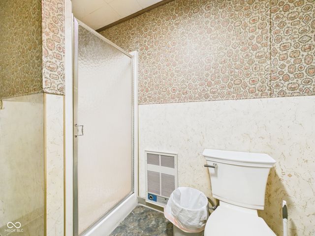 915 Hattie Drive, Anderson, IN 46013