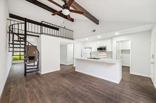 8628 Maplecrest Drive, Houston, TX 77099