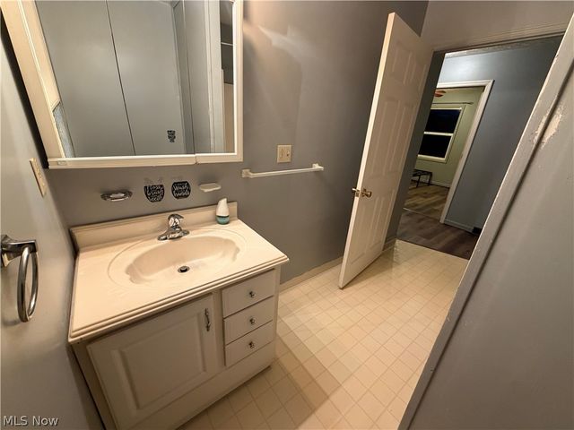 3510 Trumbull Street, Bellaire, OH 43906