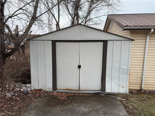 3510 Trumbull Street, Bellaire, OH 43906