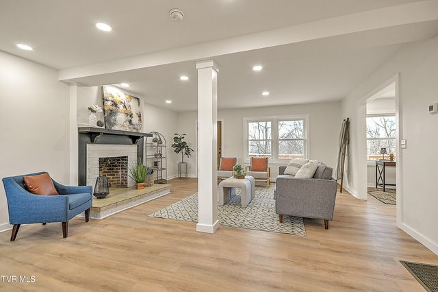 248 Dean Archer Road, Jonesborough, TN 37659