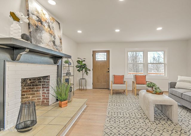 248 Dean Archer Road, Jonesborough, TN 37659