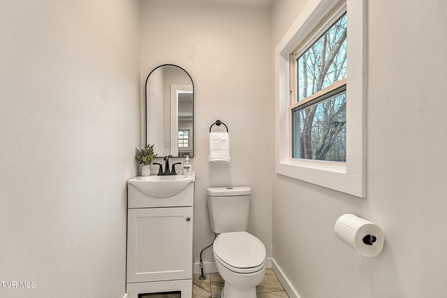 248 Dean Archer Road, Jonesborough, TN 37659