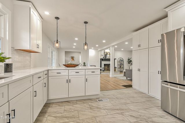 248 Dean Archer Road, Jonesborough, TN 37659