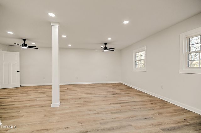 248 Dean Archer Road, Jonesborough, TN 37659