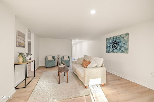 248 Dean Archer Road, Jonesborough, TN 37659