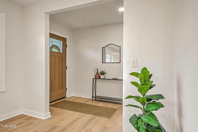 248 Dean Archer Road, Jonesborough, TN 37659