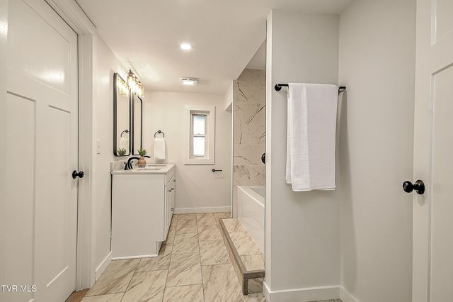 248 Dean Archer Road, Jonesborough, TN 37659