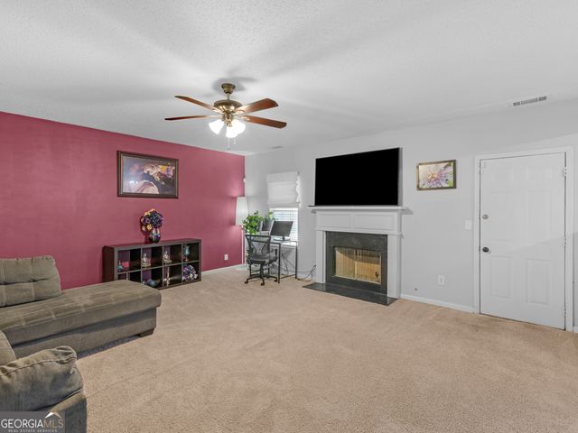 3027 Stonebridge Creek Drive, Lithonia, GA 30058