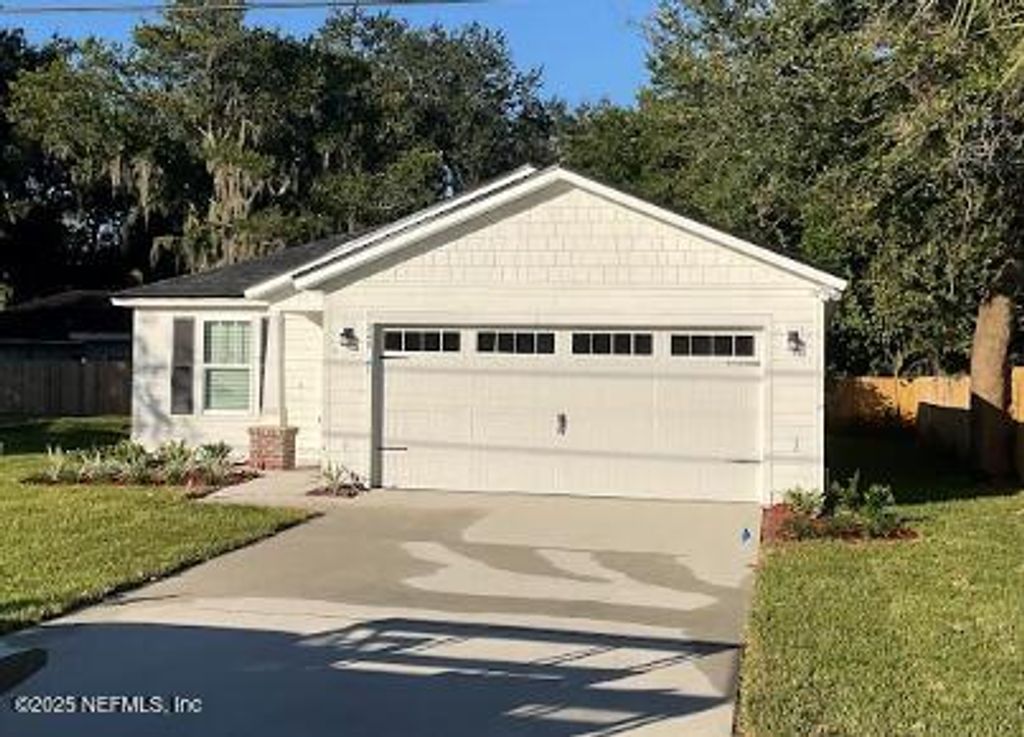 548 LAURINA Street, Jacksonville, FL 32216