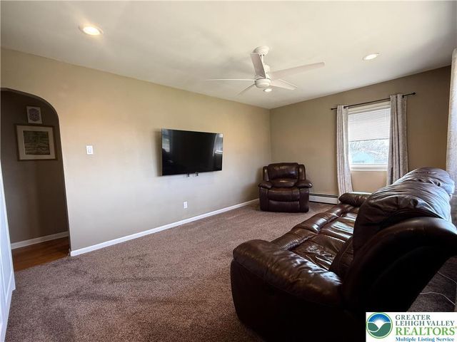 2701 Nazareth Road, Easton, PA 18045