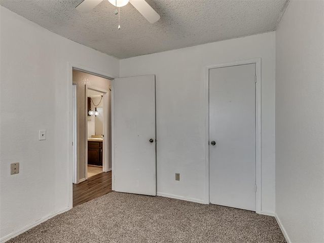 733 W Perry Drive, Mustang, OK 73064