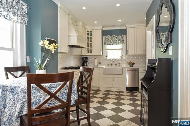 354 Demarest Avenue, Oradell, NJ 07649