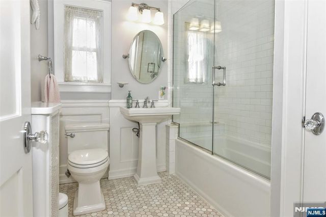 354 Demarest Avenue, Oradell, NJ 07649