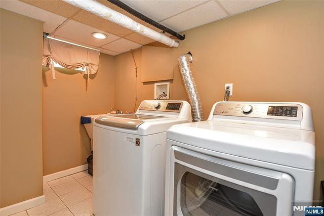 354 Demarest Avenue, Oradell, NJ 07649