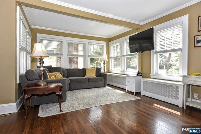 354 Demarest Avenue, Oradell, NJ 07649
