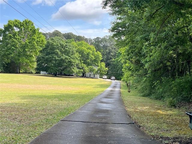 4190 Beaver Road, Loganville, GA 30052