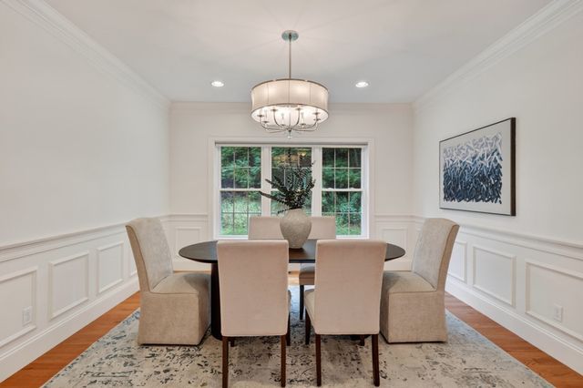 201 Boston Post Rd, Wayland, MA 01778