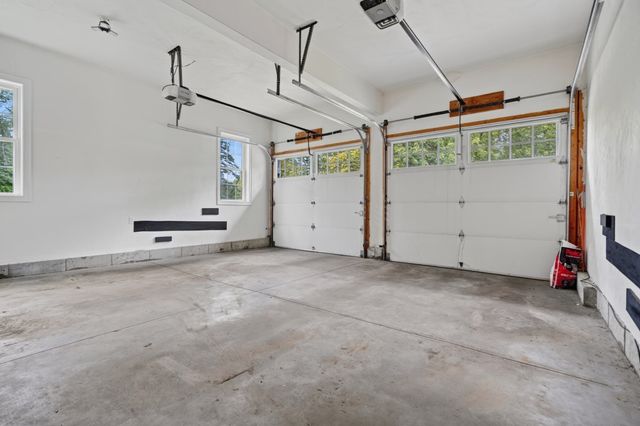 201 Boston Post Rd, Wayland, MA 01778