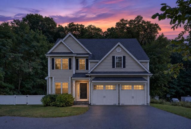 201 Boston Post Rd, Wayland, MA 01778