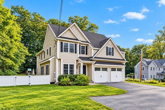 201 Boston Post Rd, Wayland, MA 01778