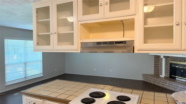 1024 Hawthorne Drive, Allen, TX 75002
