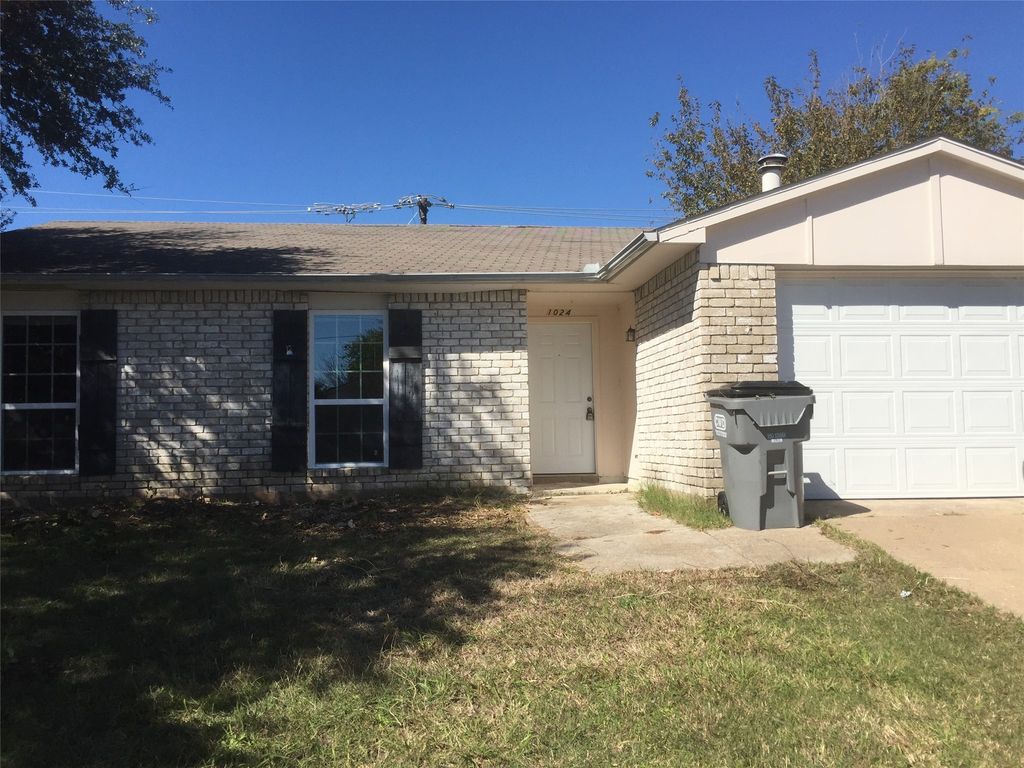 1024 Hawthorne Drive, Allen, TX 75002