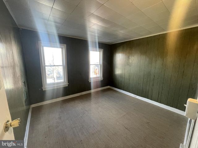 932 WALNUT ST, Reading, PA 19601