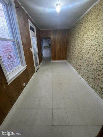 932 WALNUT ST, Reading, PA 19601