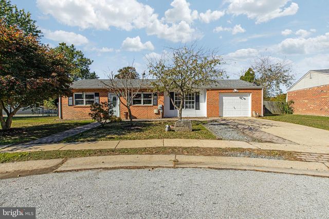 4 WRIGHT CIR, Newark, DE 19702