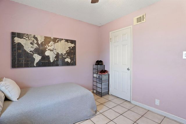 308 Eva Ct, Manteca, CA 95336