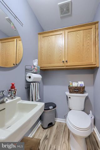 32 VILLAGE DR, Newmanstown, PA 17073