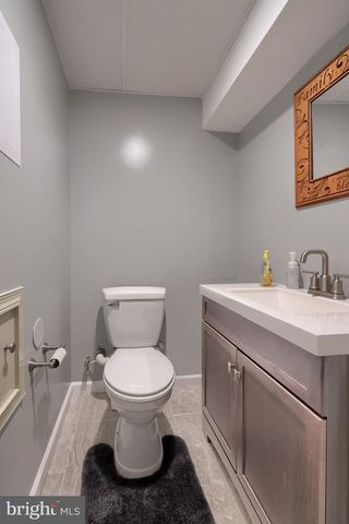 32 VILLAGE DR, Newmanstown, PA 17073