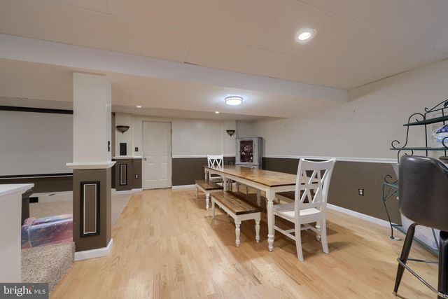 32 VILLAGE DR, Newmanstown, PA 17073