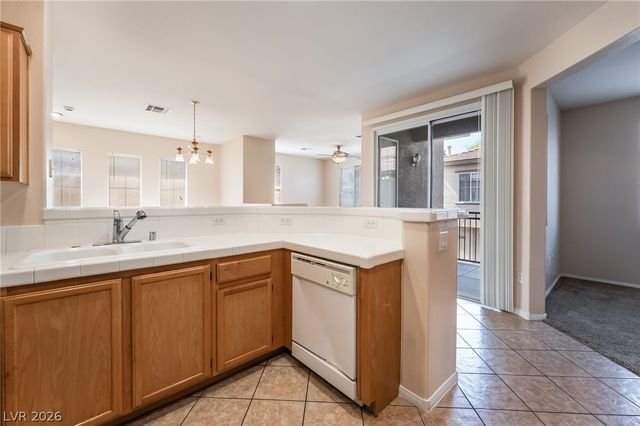 10241 Delray Beach Avenue 201, Las Vegas, NV 89129
